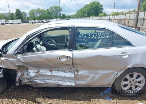 2010 Toyota Camry Le из США, поврежденный, VIN 4T4BF3EK9AR083684